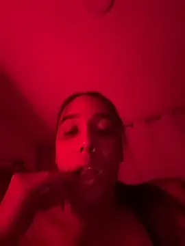 salome cortes26 online show from 10.28.25