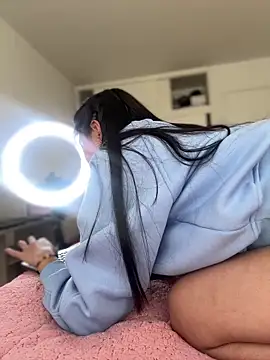 AlessiaVix online show from 03.04.26