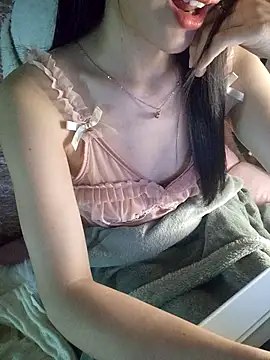 Lovely kute online show from 12.20.25