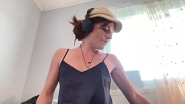 maythegr8ness online show from 03.08.25