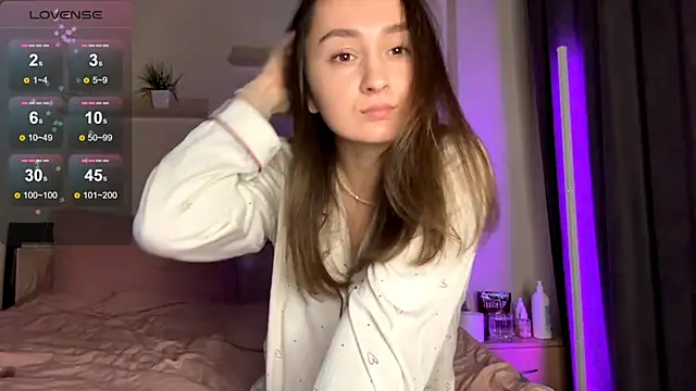 Eva Eva  online show from 09.24.25