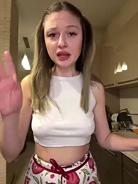 Kimsweet7 online show from 12.22.24