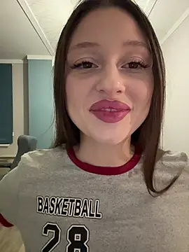 Kimsweet7 online show from 11.22.25