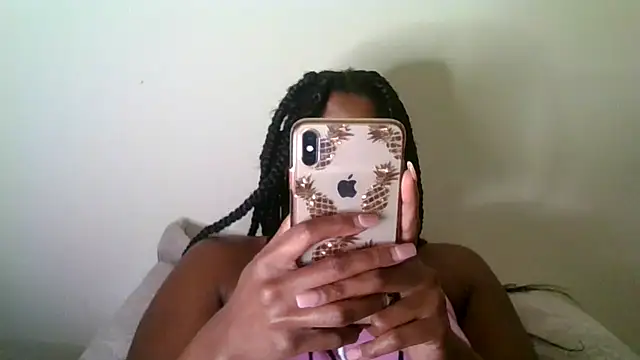 Snapshot of CaramelGoddessxoxo chatting on 07.16.26 CaramelGoddessxoxo online show from 07.16.26