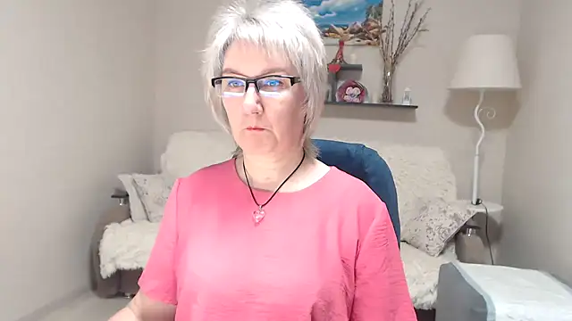 Snapshot of FleurMays chatting on 02.20.26 FleurMays online show from 02.20.26