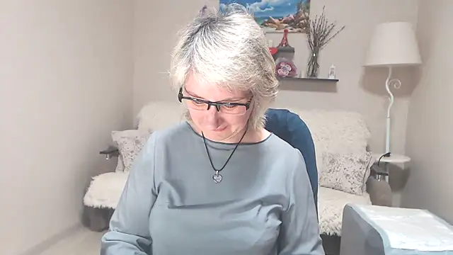 FleurMays online show from 06.02.26