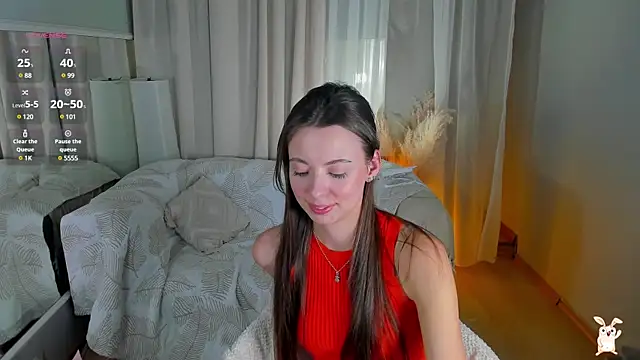 Goldy Grace  online show from 02.20.25