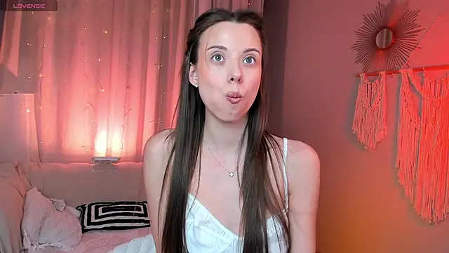 Goldy Grace  online show from 03.13.26