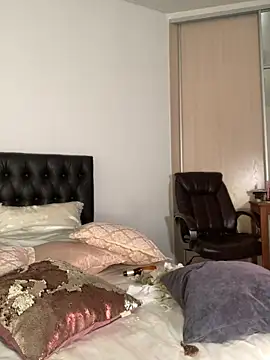 Snapshot of Goddess_Squirt_ chatting on 06.09.26 Goddess Squirt online show from 06.09.26