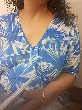 Snapshot of MakeMeCumAhh chatting on 03.13.25 MakeMeCumAhh online show from 03.13.25