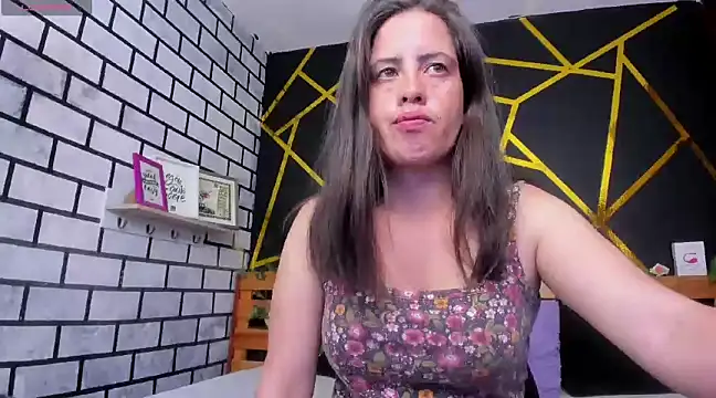 kathina giraldo online show from 01.15.25