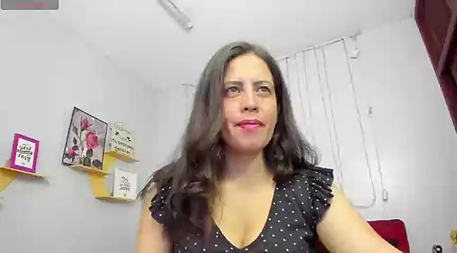 kathina giraldo online show from 03.21.25