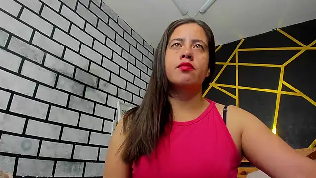 kathina giraldo online show from 10.21.25