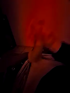 Snapshot of alpha_hard chatting on 09.20.25 alpha hard online show from 09.20.25