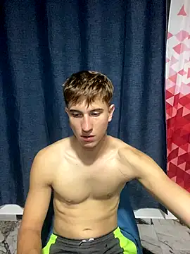 Snapshot of oliver_Lz chatting on 10.22.25 oliver Lz online show from 10.22.25