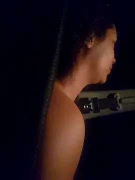 cinnaminnie online show from 02.26.25