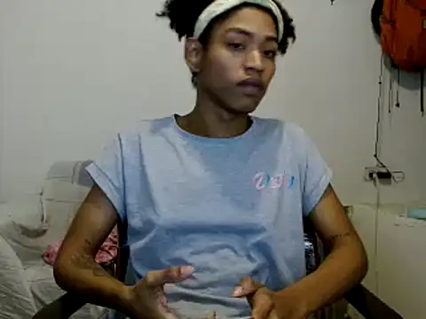 miriam775 online show from 10.02.25