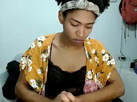 miriam775 online show from 10.03.25