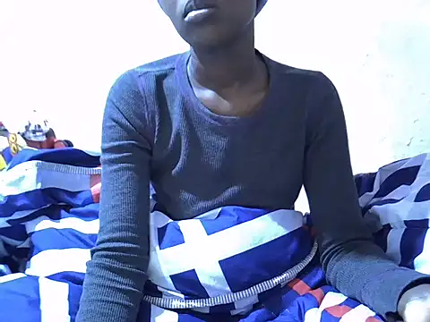 Just Karu online show from 10.04.25