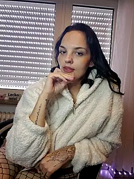 Jujuicy 97 online show from 02.26.25