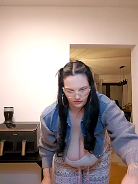 Jujuicy 97 online show from 01.08.26