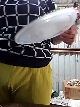 JasminePham online show from 01.16.25