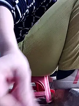 JasminePham online show from 01.19.25