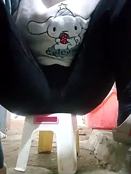 JasminePham online show from 02.10.25