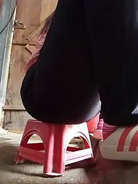 JasminePham online show from 03.10.25