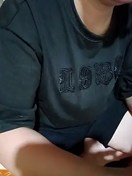 JasminePham online show from 10.10.25