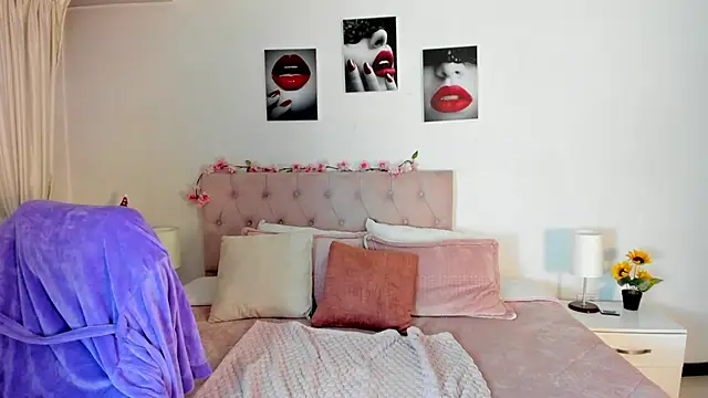  Charlotte evans 1 online show from 12.28.24