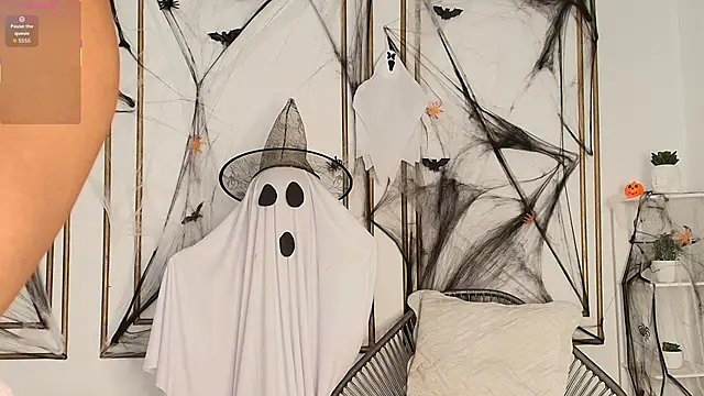 nataly velez online show from 10.20.25