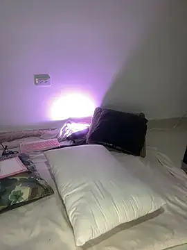 Snapshot of paula_perez09 chatting on 02.27.25 paula perez09 online show from 02.27.25