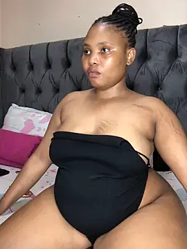 Anaelle24 online show from 02.20.26