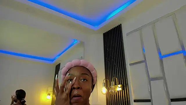 mia schwarz online show from 10.09.25