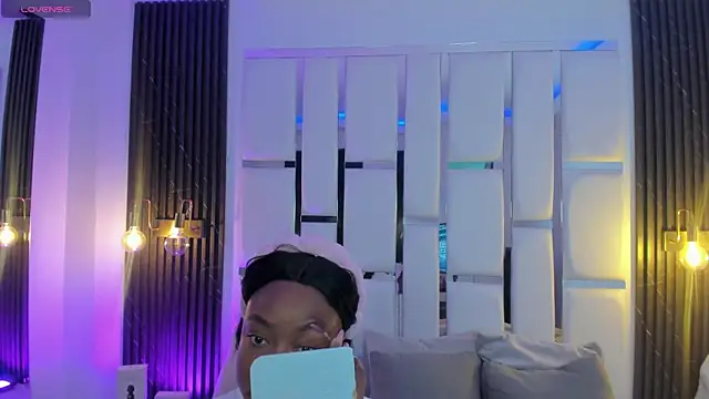 mia schwarz online show from 12.02.25