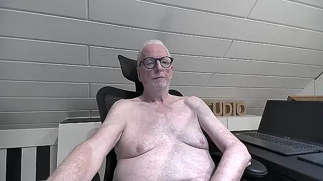 Greyhound70 online show from 01.13.26