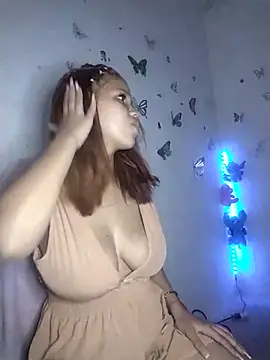 Snapshot of 1CANDYLOVE chatting on 01.27.25 1CANDYLOVE online show from 01.27.25