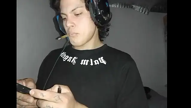 Xtrem3HARDxxx online show from 11.21.25