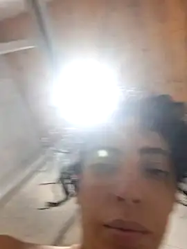 Snapshot of Sweet-diamondxxx chatting on 11.20.25 Sweet-diamondxxx online show from 11.20.25