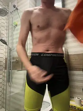 Snapshot of WAW_PL chatting on 10.16.25 WAW PL online show from 10.16.25