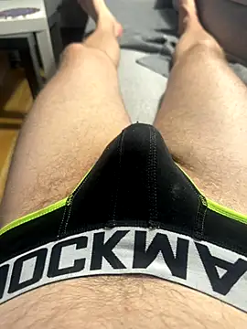 Snapshot of WAW_PL chatting on 11.18.25 WAW PL online show from 11.18.25