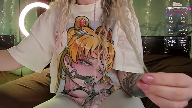 Snapshot of Natural_pussy chatting on 01.09.25 Natural pussy online show from 01.09.25