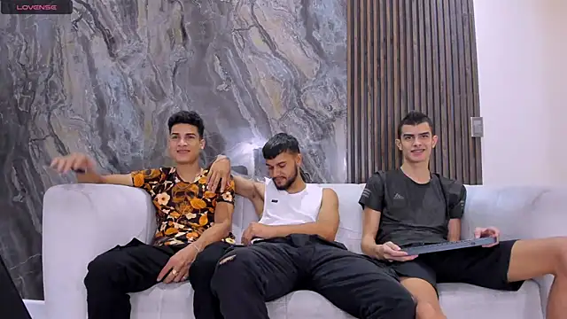 hot day online show from 12.15.24