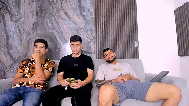 hot day online show from 03.01.25