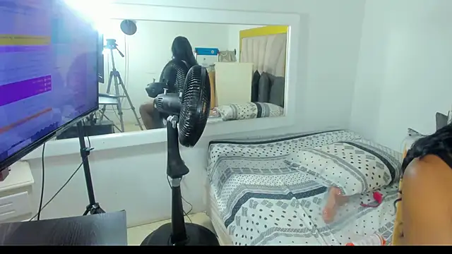 Snapshot of Evelonga_707 chatting on 01.18.25 Evelonga 707 online show from 01.18.25