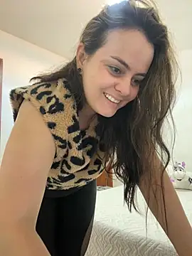 Im Amelia online show from 10.20.25