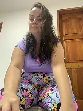 Im Amelia online show from 11.08.25