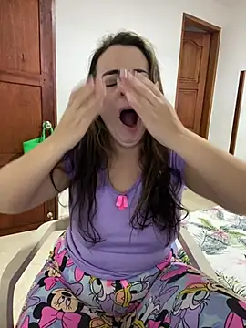 Im Amelia online show from 03.21.26