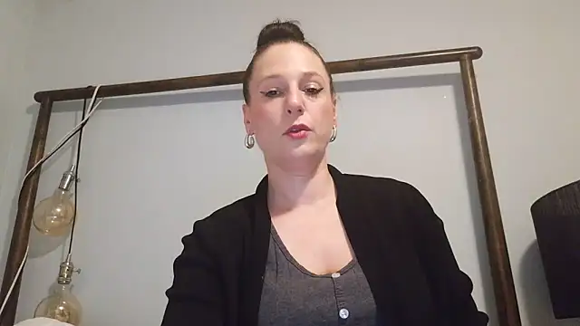 Audrey hotty online show from 02.08.26